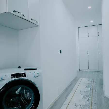 Elrea Living 2 1br With Dajti & Skyline View * Tirana