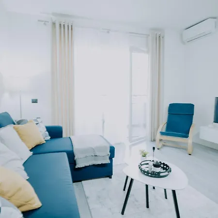 Lejlighed Elrea Living 2 1br With Dajti & Skyline View