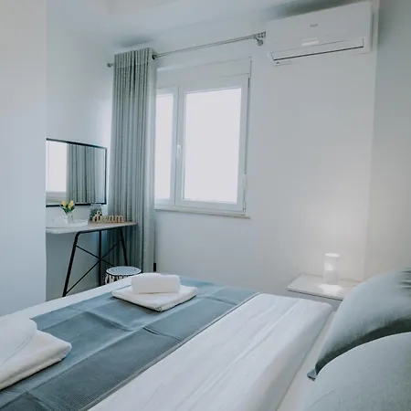 Elrea Living 2 1br With Dajti & Skyline View * Tirana